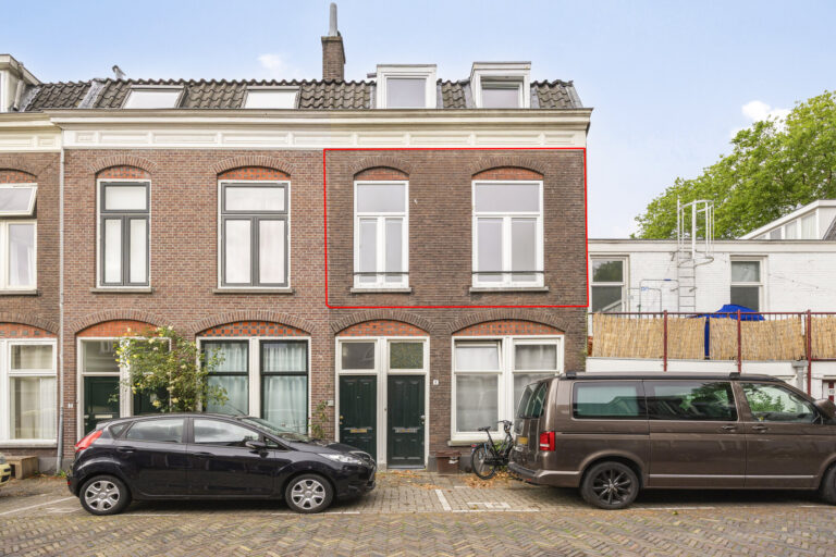 Bloemstraat 1 A
