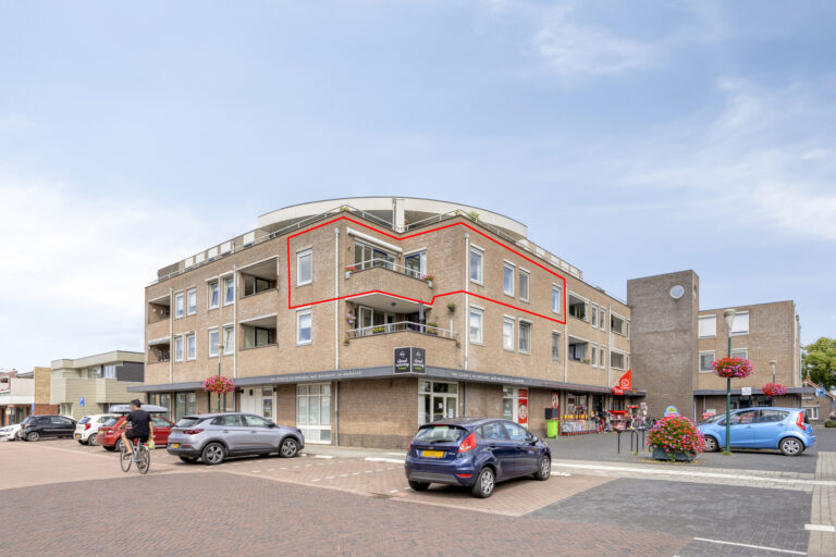 Anna Van Burenstraat 8 B